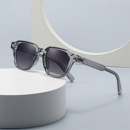 Street Snap Retro Sunglasses - NOVINC